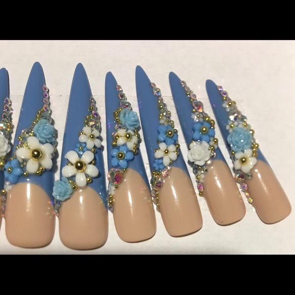 3XL Stiletto Press On Nails (Pretty Petals) in a Baby Blue and nude French tip💙 - Picture 2 of 4